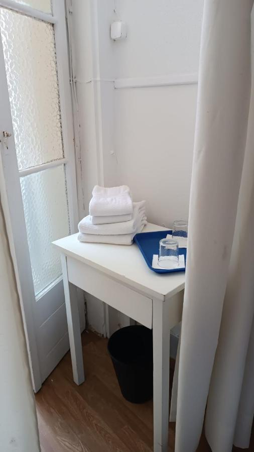 Pensao Residencial Estrela Do Mondego Hotel Lisboa Екстериор снимка
