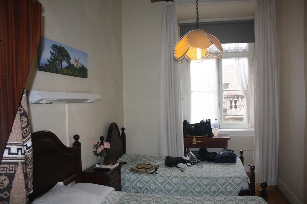 Pensao Residencial Estrela Do Mondego Hotel Lisboa Стая снимка